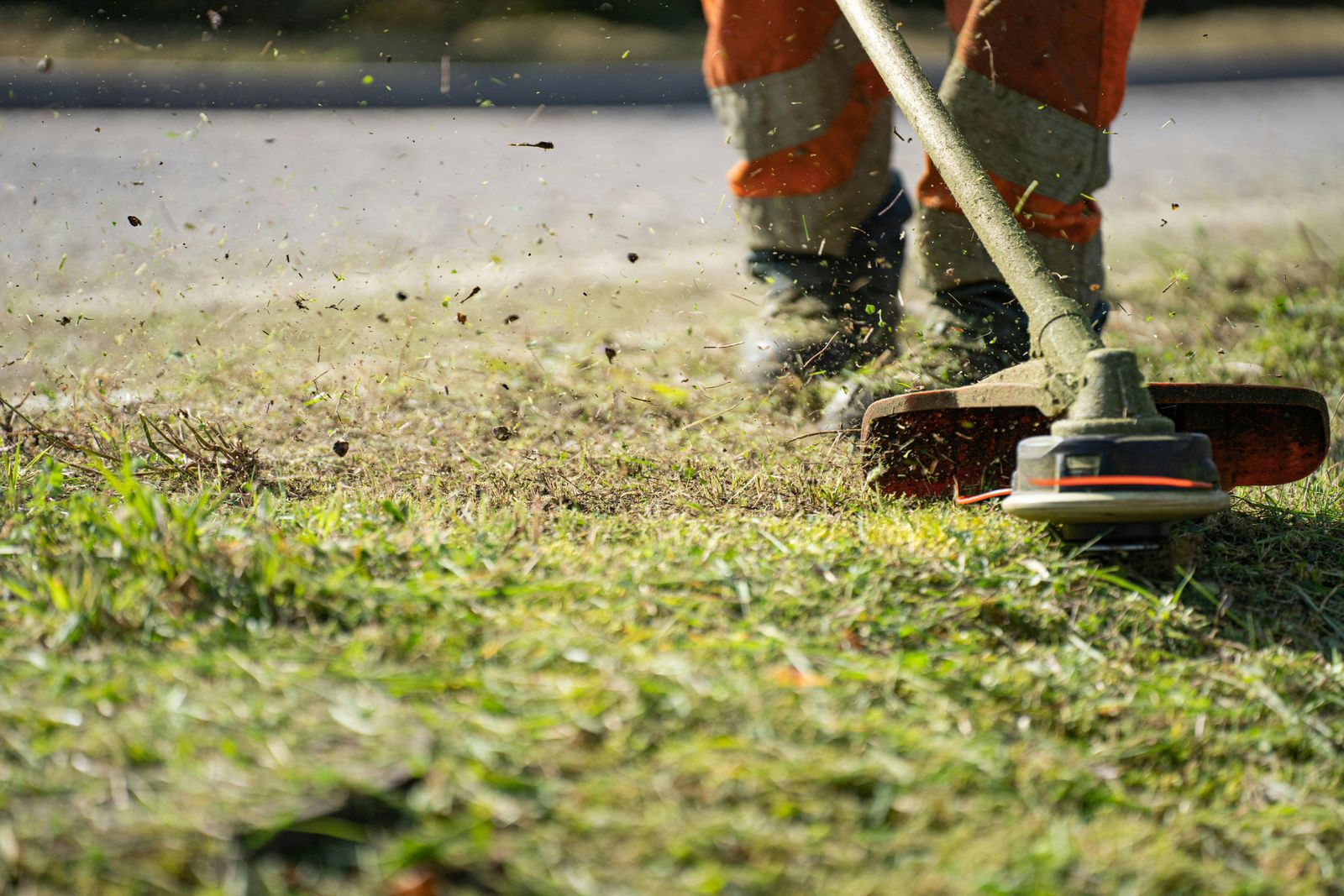 How Home Services Pros Use Before-and-After Photos to Win More Customers
